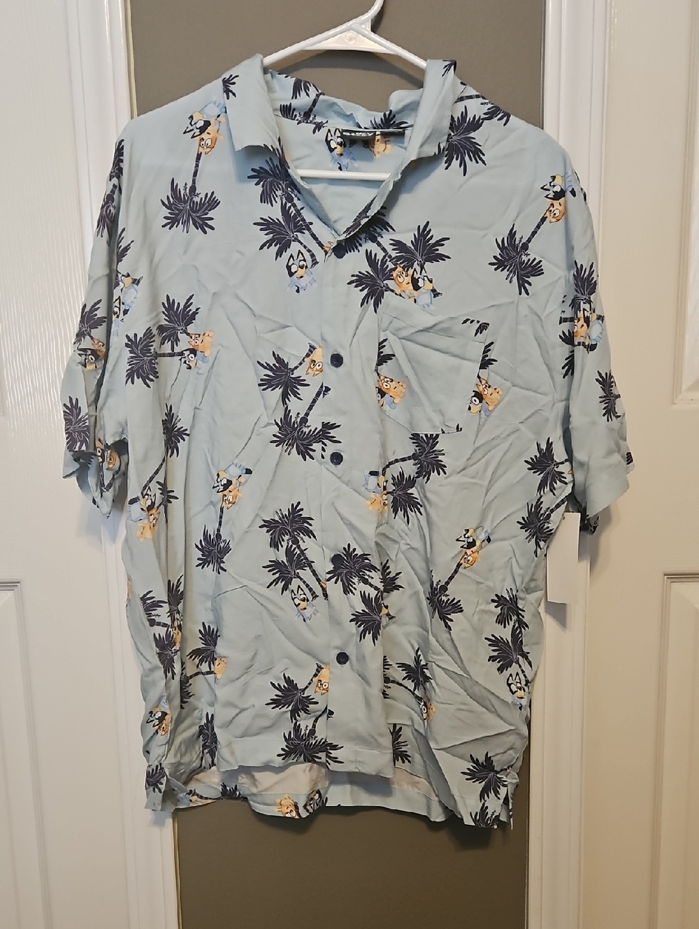 LG Light Blue Short Sleeve Palm Tree Print Button-Down Shirt